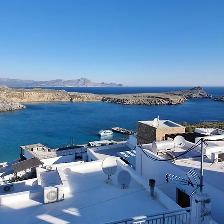 Soultana Линдос